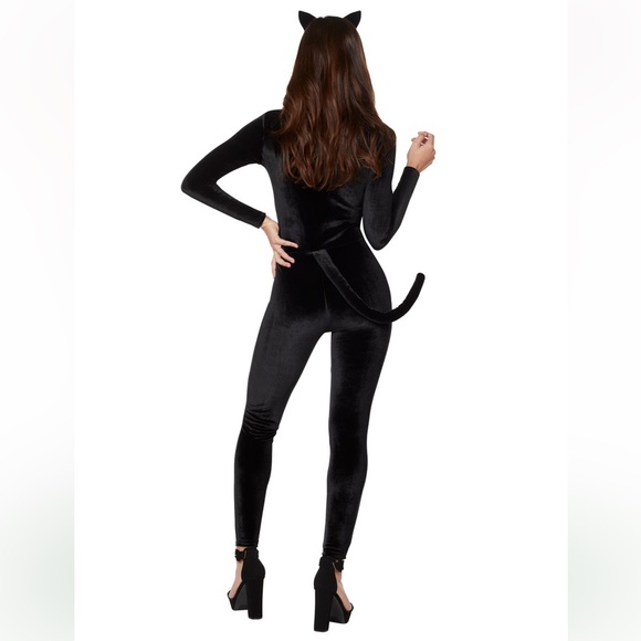 Never Worn Cat Costume - Picture 4 of 7